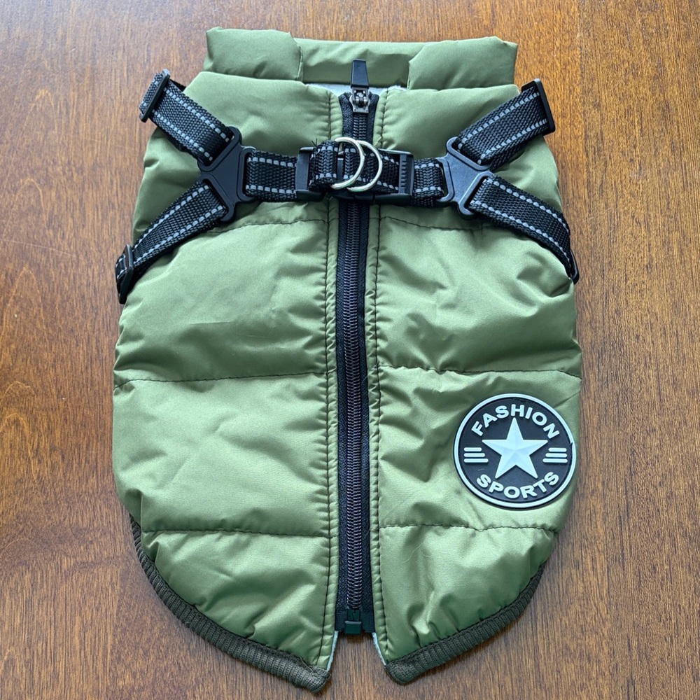 NWOT Fashion Sport Dog Coat